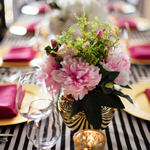 Lisle de France flowers-on-wedding-table